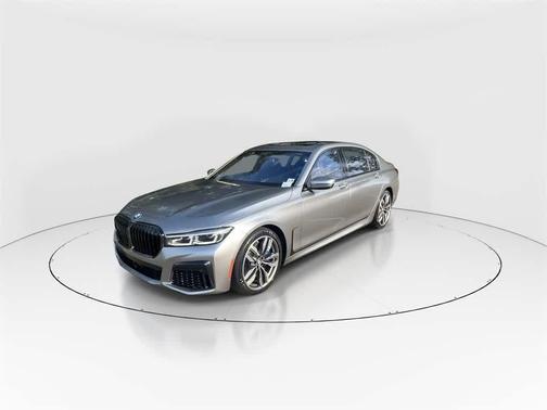 2022 BMW M760 xDrive