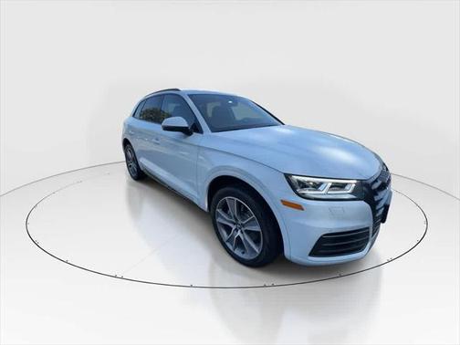 2020 Audi Q5 45 Premium Plus