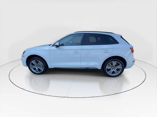 2020 Audi Q5 45 Premium Plus