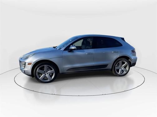 2017 Porsche Macan S