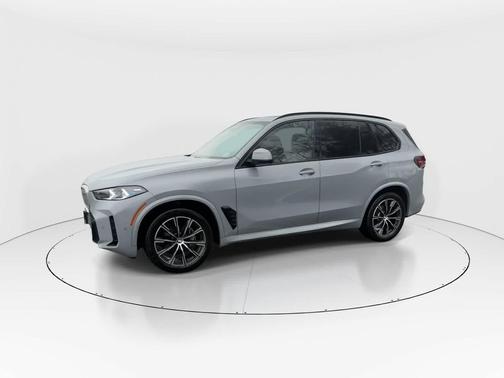 Brooklyn Grey Metallic 2024 BMW X5 xDrive40i