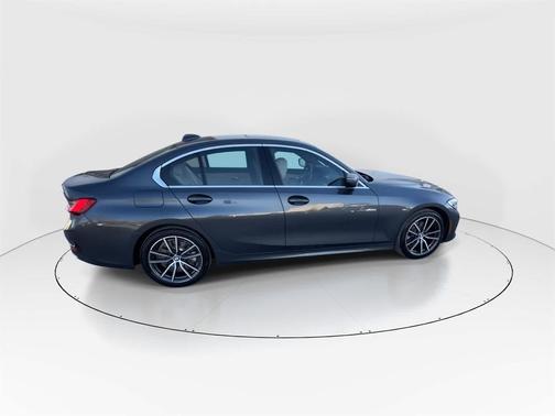 2019 BMW 330 xDrive