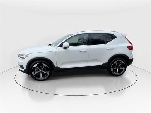 2019 Volvo XC40 T5 Inscription
