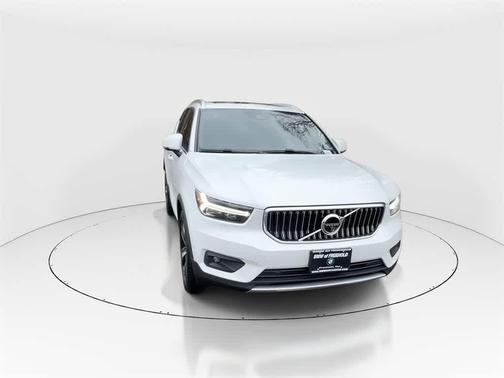 2019 Volvo XC40 T5 Inscription