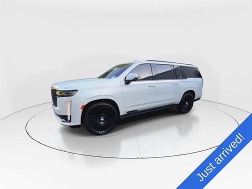 Crystal White Tricoat 2021 Cadillac Escalade ESV Sport