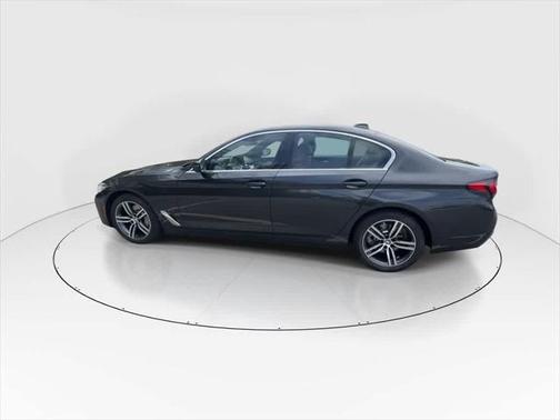 2022 BMW 530 i xDrive