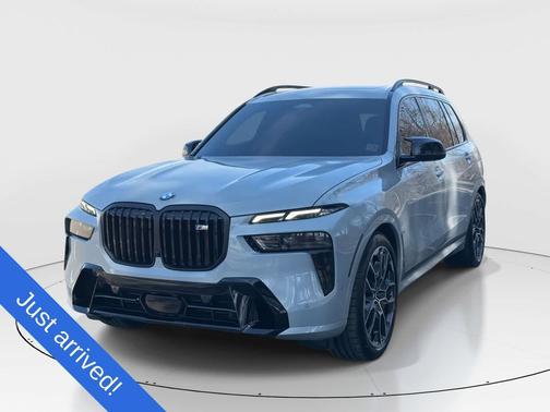 2025 BMW X7 M60i
