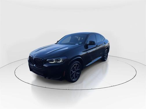 2023 BMW X4 xDrive30i