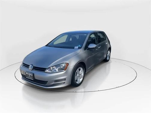 2017 Volkswagen Golf TSI Wolfsburg Edition 4-Door