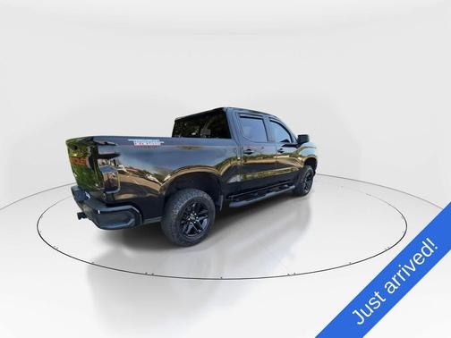Black 2021 Chevrolet Silverado 1500 LT Trail Boss