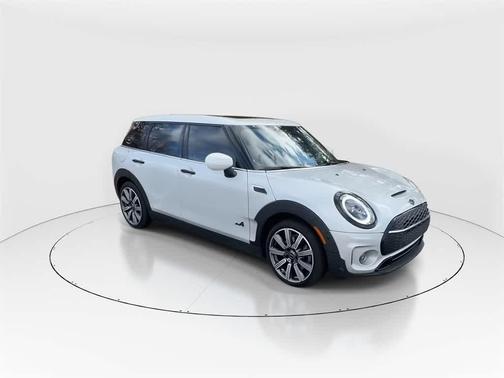 2023 MINI Clubman Cooper S ALL4