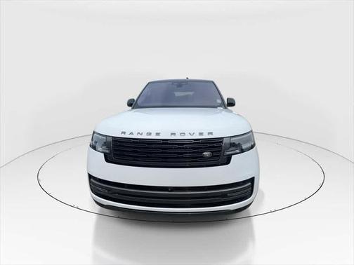 2023 Land Rover Range Rover P530 SE
