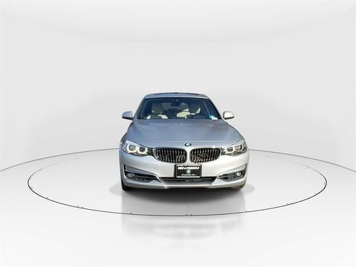 2018 BMW 330 Gran Turismo xDrive