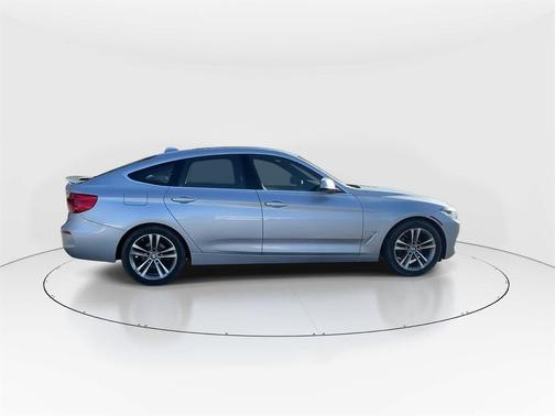 2018 BMW 330 Gran Turismo xDrive