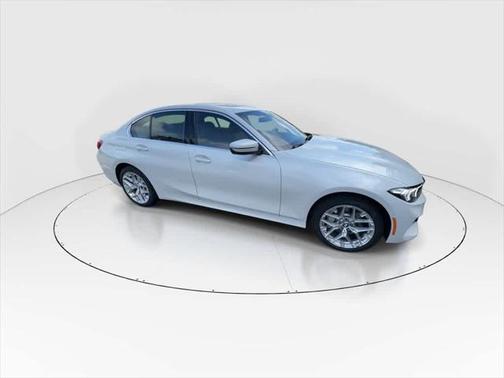 2025 BMW 330 i xDrive