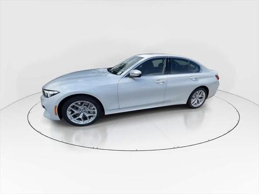 2025 BMW 330 i xDrive