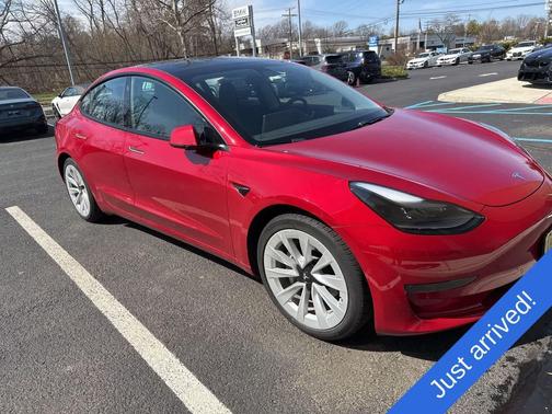 Red Multi-Coat 2021 Tesla Model 3 Standard Range Plus