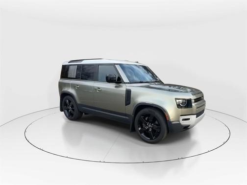 2024 Land Rover Defender 110 P400 S