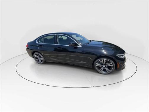 2022 BMW 330 xDrive