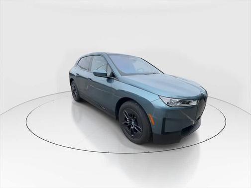 2025 BMW iX xDrive50