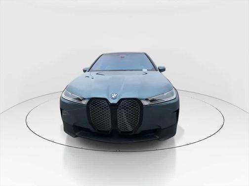2025 BMW iX xDrive50
