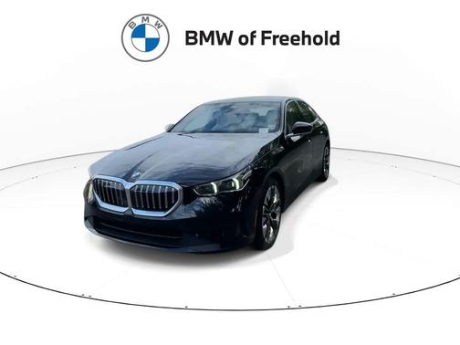 Black Sapphire Metallic 2024 BMW 530 xDrive