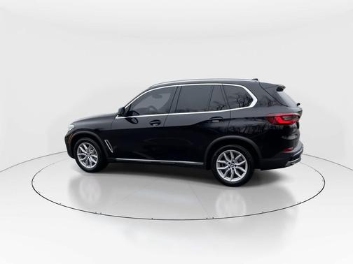 Jet Black 2022 BMW X5 xDrive40i