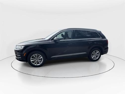 Orca Black Metallic 2018 Audi Q7 3.0T Premium