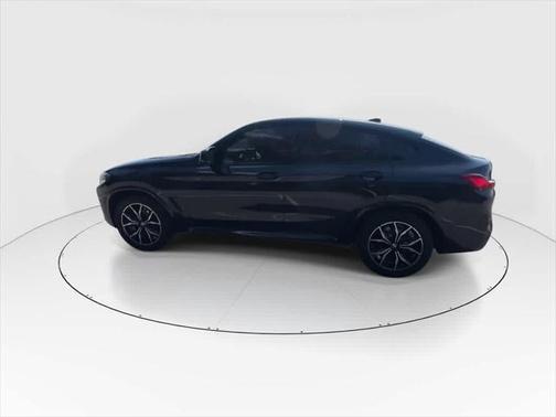 2023 BMW X4 M40i