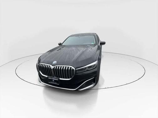 2020 BMW 740 xDrive