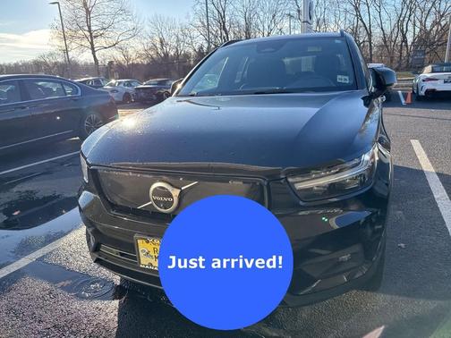 2022 Volvo XC40 Recharge Pure Electric P8 Twin Plus