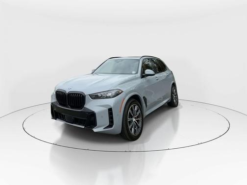 Brooklyn Grey Metallic 2024 BMW X5 xDrive40i