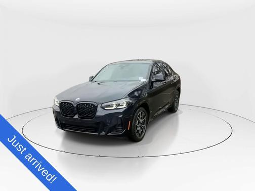 Carbon Black Metallic 2023 BMW X4 xDrive30i