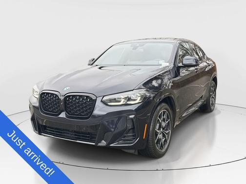 Carbon Black Metallic 2023 BMW X4 xDrive30i