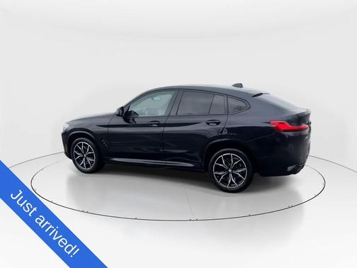 Carbon Black Metallic 2023 BMW X4 xDrive30i