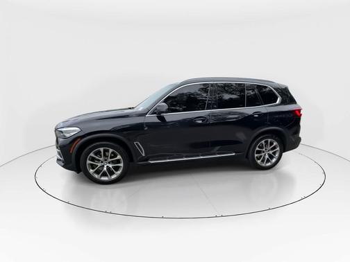 Black Sapphire Metallic 2021 BMW X5 xDrive40i