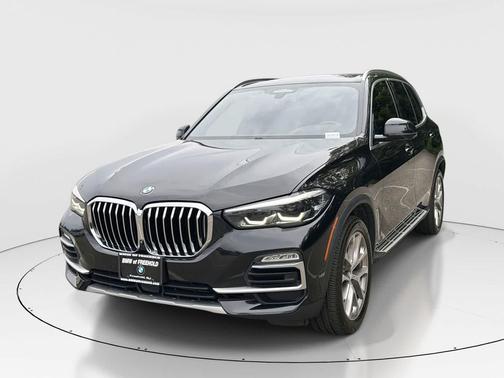 Black Sapphire Metallic 2021 BMW X5 xDrive40i