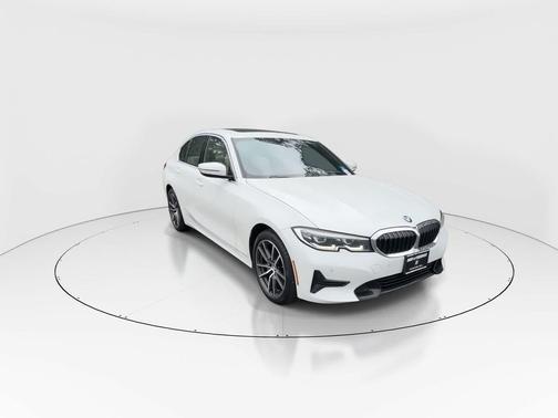 Alpine White 2020 BMW 330 xDrive