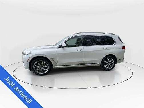 Mineral White Metallic 2020 BMW X7 xDrive40i