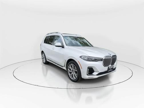 Mineral White Metallic 2020 BMW X7 xDrive40i