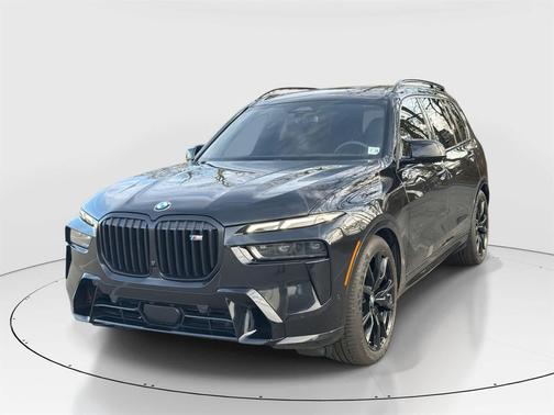 2024 BMW X7 M60i
