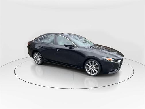 2019 Mazda Mazda3 FWD w/Preferred Package