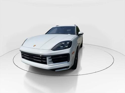 2024 Porsche Cayenne AWD