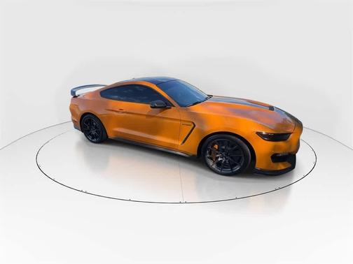 2018 Ford Shelby GT350 Base
