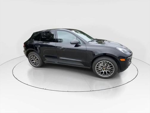 2018 Porsche Macan Base
