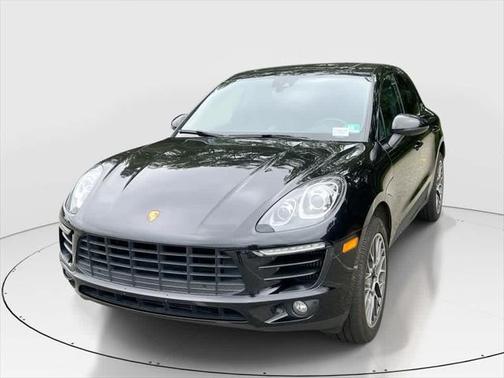2018 Porsche Macan Base