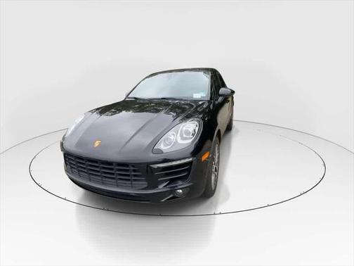 2018 Porsche Macan Base
