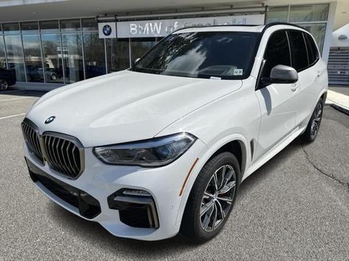 2021 BMW X5 M50i