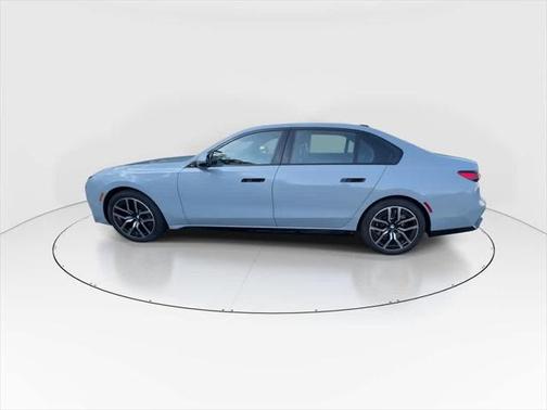 2023 BMW 760 i xDrive