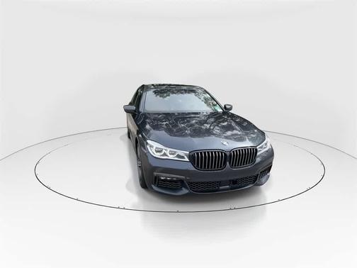 2019 BMW 750 i xDrive